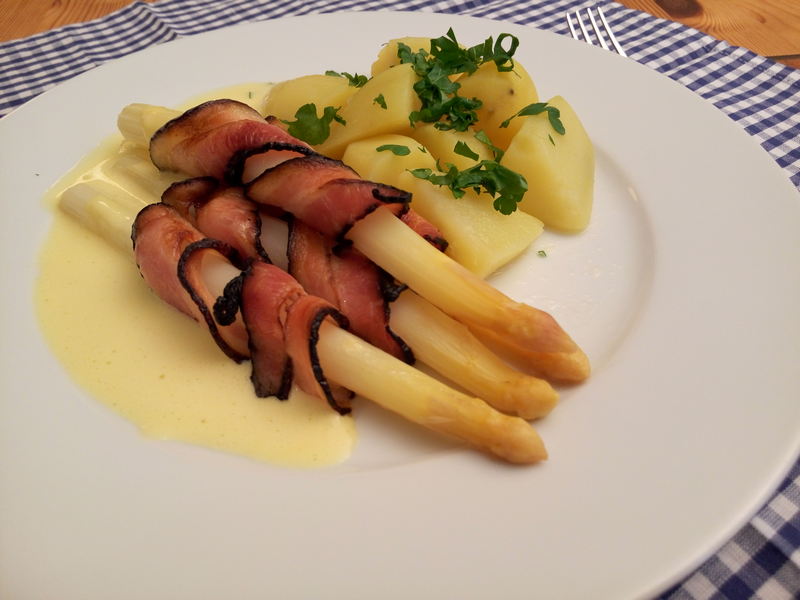 Chřestové menu a zapečený žampion portobello – leták Albert 6.5.2015